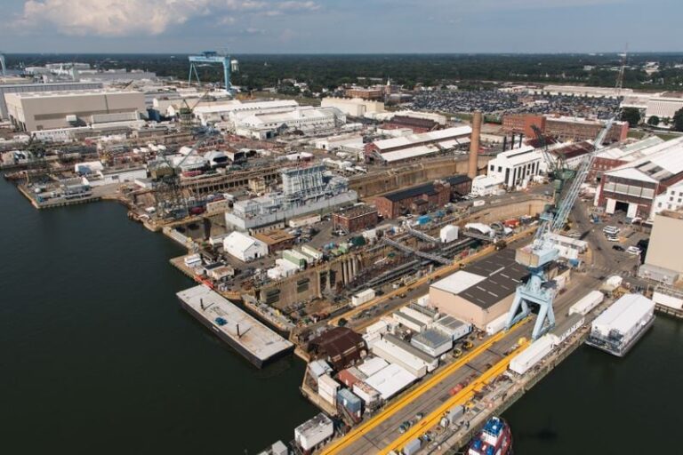 Bipartisan Support to Boost U.S. Shipyards