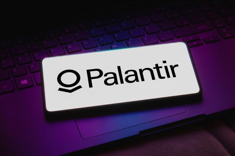 Palantir Stock Surges on AI Market Rebound